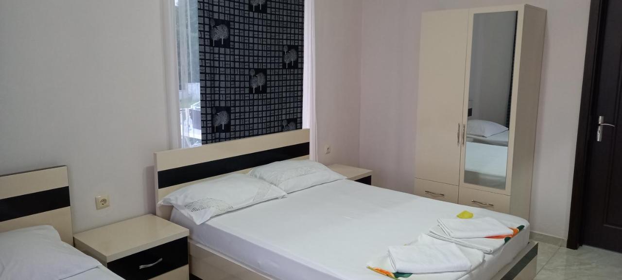 Guest House Marineza Gonio Exterior foto